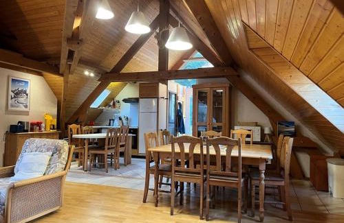 Cauterets Apartment | Chalet alpin spacieux avec parking, proche télécabine - FR-1-812-97