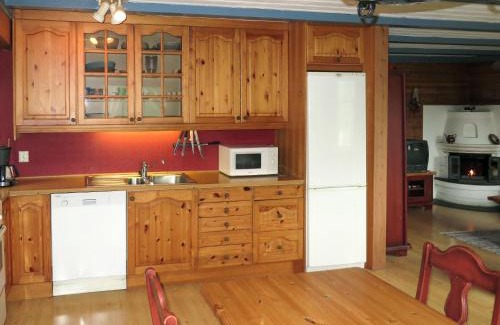 Eikelandsosen Ski Chalet | Chalet Anna by Interhome