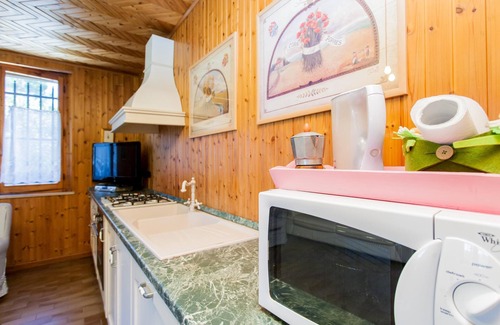 Ramazzano Apartment | Chalet Apartment 110 Sq. Metres In The Verdant Umbrian Hills With Nice Pool