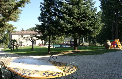 Ramazzano Apartment | Chalet Apartment 110 Sq. Metres In The Verdant Umbrian Hills With Nice Pool