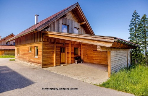 Frantschach-Sankt Gertraud House | Chalet in Carinthia with Sauna near Ski Slopes