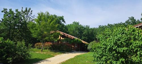 Mauroux Ski Chalet | Chalet au calme cœur du LOT