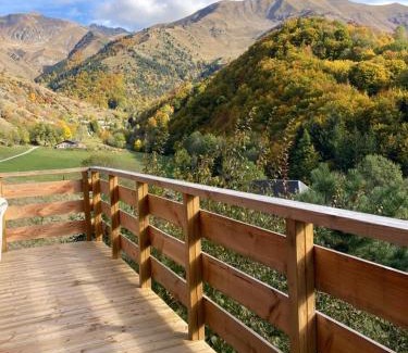 La Salette-Fallavaux Ski Chalet | Chalet authentique