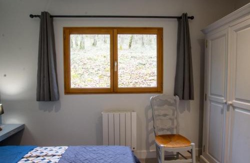 Saint-Pompont House | Chalet bois intime avec Wifi, piscine partagée, à 1 km de St Pompont - FR-1-616-429