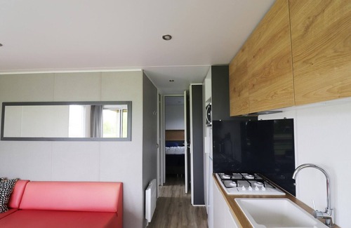 Heeg House | Chalet by Hegermeer with Lake Access