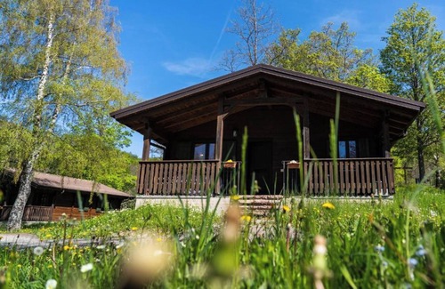 Sillano Giuncugnano House | 'Chalet Castagno - Villaggio Anemone' with Mountain View & Terrace