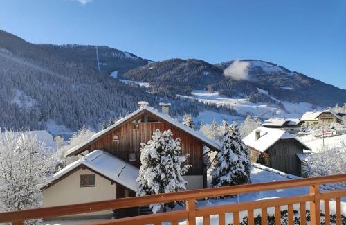 Bad Kleinkirchheim Apartment | Chalet Catina - Kärnten Card im Sommer inklusive -