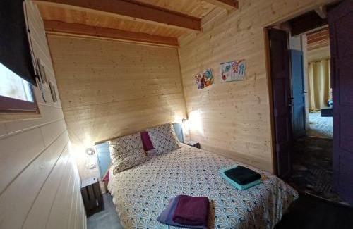 La Chapelle-aux-Chasses Ski Chalet | Chalet chaleureux avec parking garage motos, vélos