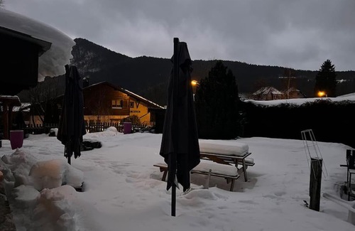 Le Sappey-en-Chartreuse Ski Chalet | Chalet chamechaude au Sappey-en-Charteuse