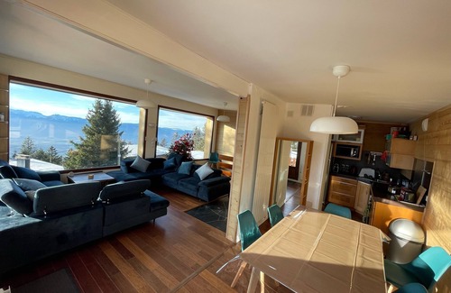 Vaulnaveys-le-Haut Ski Chalet | Chalet Chamrousse 1750, 7 Pers, 3 ch, Terrasse, vue Magnifique sur le Vercors
