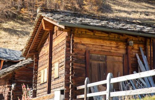 Evolene Ski Chalet | Chalet "Chez le petit Jean"