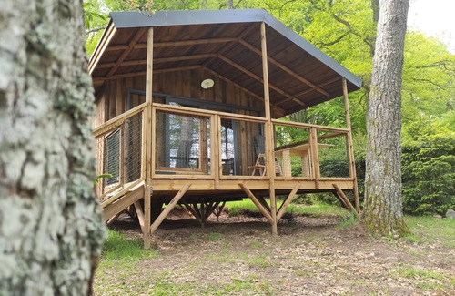 Flayat Ski Chalet | Chalet-Classic-Ensuite with Bath-Lake view