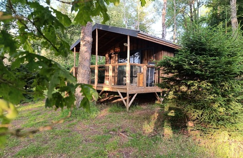 Flayat Ski Chalet | Chalet-Classic-Ensuite with Bath-Lake view