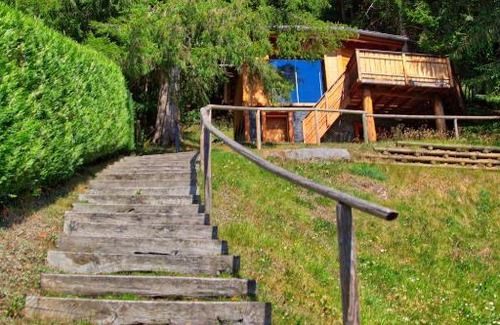 Saint-Jean-dʼAulps Bed & Breakfast | Chalet dans les Arbres
