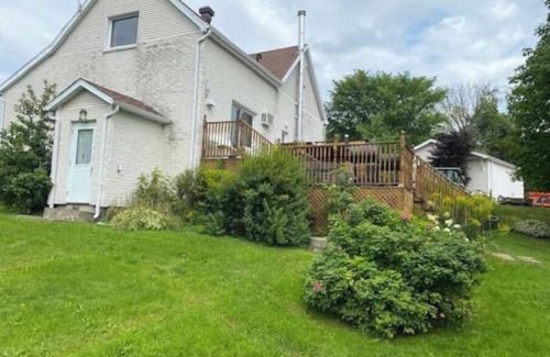 Saint-Malo Ski Chalet | Chalet de 5 Chambres - Cantons-de-l' Est
