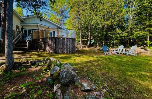 Messines House | Chalet des Monk-bord de l'eau