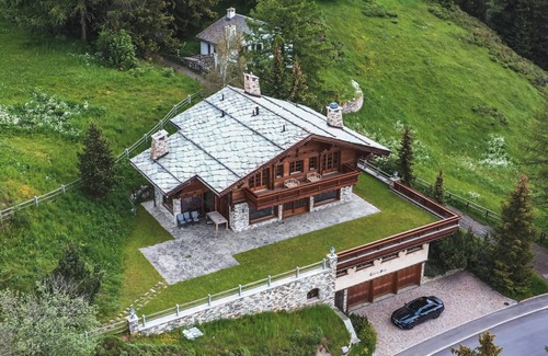 Icogne Ski Chalet | Chalet Des Reines - Discreet luxury, breathtaking views, absolute privacy