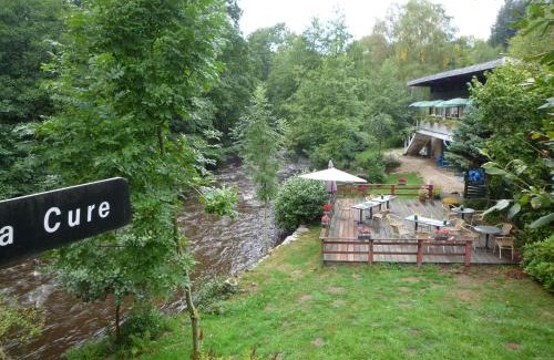 Dun-les-Places Hotel | Chalet du Montal