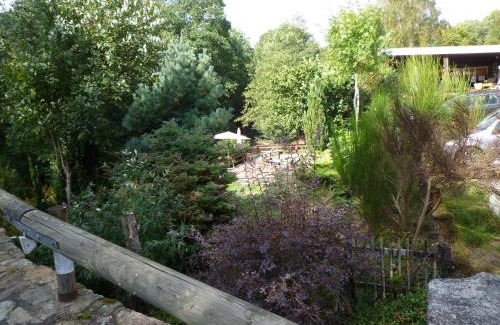 Dun-les-Places Hotel | Chalet du Montal