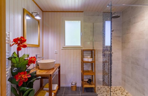 Larche Bed & Breakfast | CHALET DU REV'EAUBOIS