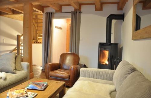 Ormont-Dessus Ski Chalet | Chalet Edelweiss Stunning Glacier View