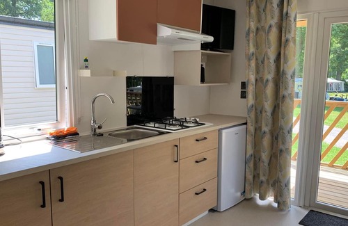 Mittelhof Apartment | Chalet Eichhörnchen - Camping im Eichenwald