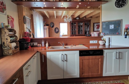 Saint-Genes-Champespe Ski Chalet | Chalet en Pleine Nature Pouvant Accueillir 12 Personnes, Randonnées, Pêche, ski