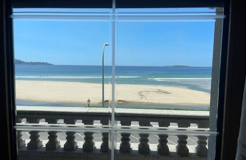 Nigran Ski Chalet | Chalet EN Primera Linea DE MAR EN Playa America