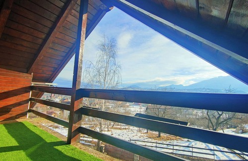 Bran House | Chalet en Transylvanie à Côté de Château Dracula Avec Bain Norvégien