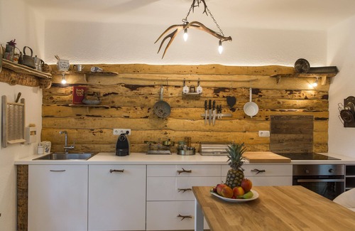 Golling an der Salzach Ski Chalet | Chalet Foresthouse, Chalet, only 25 minutes to Salzburg, garden, sauna, whirlpol