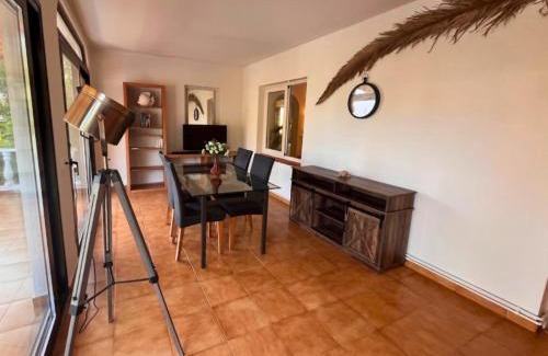 Binixiquer Ski Chalet | Chalet familiar con piscina en Binixica