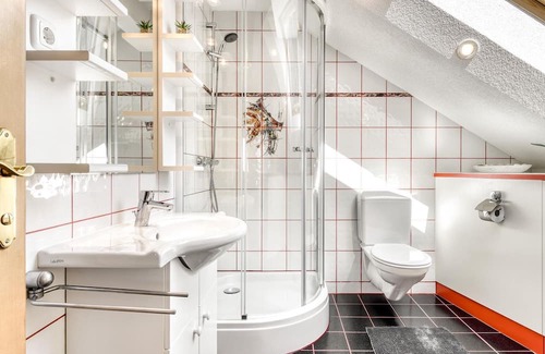 Buerserberg Apartment | Chalet Fischer by A-appartments - Appartement/fewo, Dusche, WC, 2 Schlafräume