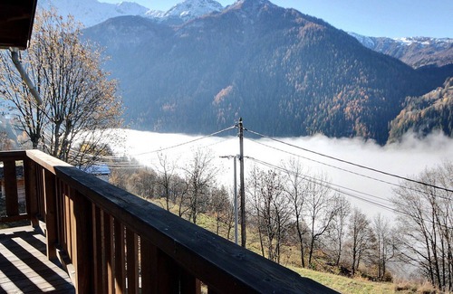 Peisey-Nancroix Ski Chalet | Chalet for 10 people in a quiet area 1 km from the station, 5 rooms with WiFi and parking