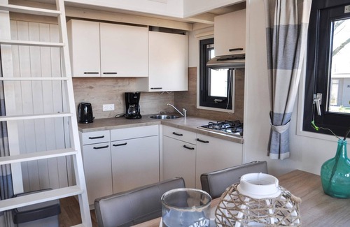 Municipality of Drechterland House | Chalet for 4 persons with terrace