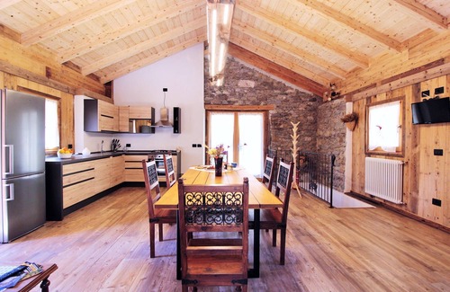 Lozzo di Cadore House | Chalet in Auronzo near Dolomites & Lake