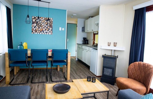 Drunen Ski Chalet | Chalet in Duinhoeve with Van Gogh Style