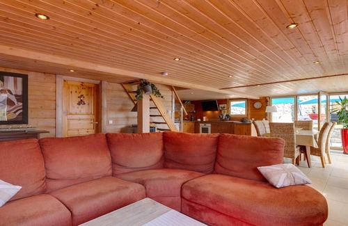 Le Cheylard House | Chalet in Le Cheylard near Hiking Trails