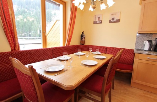 Saalbach-Hinterglemm Apartment | Chalet in Saalbach Near Ski Lift