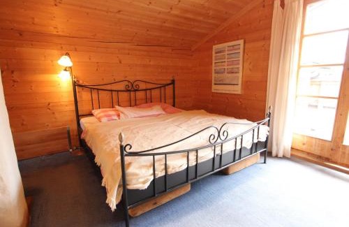 Sankt Johann in Tirol Ski Chalet | Chalet in St Johann on Ski Slopes