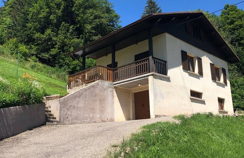 Fresse-sur-Moselle House | CHALET IN THE HEART OF NATURE