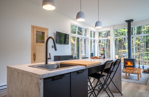 Chertsey Ski Chalet | Chalet in the forest - thermal rejuvenation - SPA and SAUNA