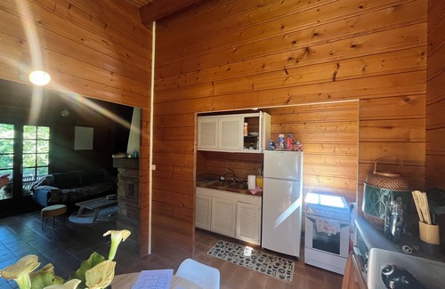Compreignac Ski Chalet | 🌲 Chalet in the woods with private pond - near Lac de Saint-Pardoux