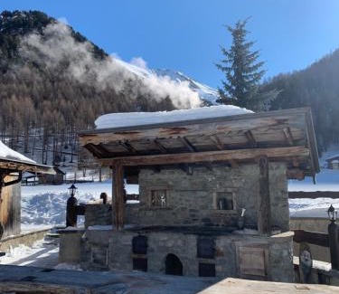 Livigno Ski Chalet | Chalet in Via Dali Mina