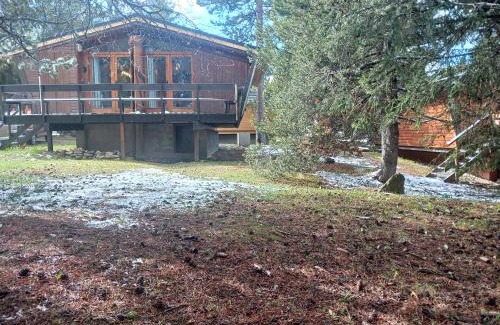 Pyrenees 2000 Ski Chalet | Chalet l'Epicéa en forêt T3 avec terrasse & jardin à 5 min à pied des pistes P2000