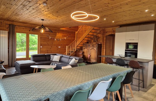 Chastreix Ski Chalet | Chalet le Bivouac 12 personnes, spacieux & convivial au cœur du massif du Sancy