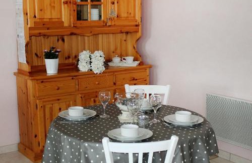Monlet Ski Chalet | Chalet Le Clos des Sapins by Interhome