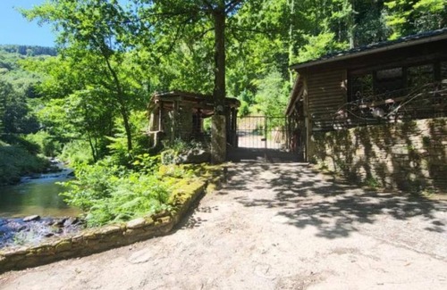 Mazamet Ski Chalet | Chalet Le Gourp de la Loutre, in the heart of the Montagne Noire