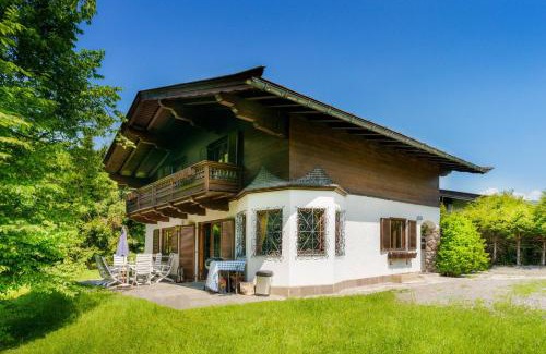 Kirchberg in Tirol Ski Chalet | Chalet Levi by Alpine Host Helpers