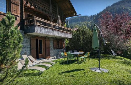 Les Granges Ski Chalet | Chalet Loisel - OVO Network