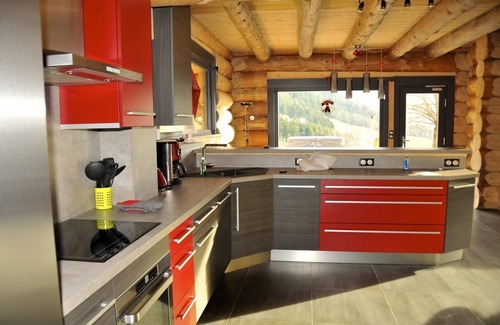 Rencurel Ski Chalet | Chalet montagne neuf 4* avec WI FI et jacuzzi 10 personnes plus 2 pers sup